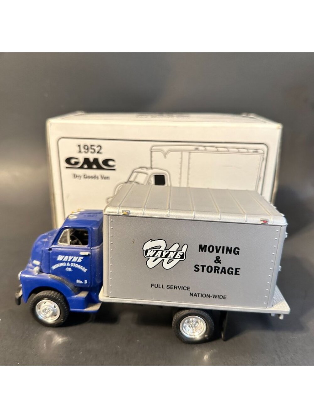1952 GMC Die Cast 1:34 Wayne Dry Goods Van